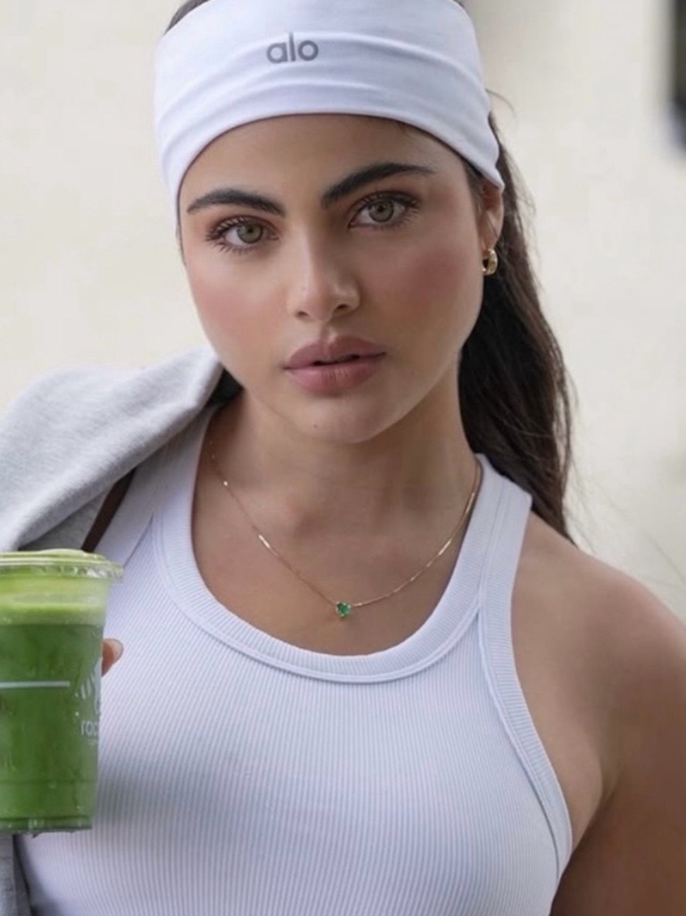 ALO Yoga White Performance Conquer Premium Headband NWT